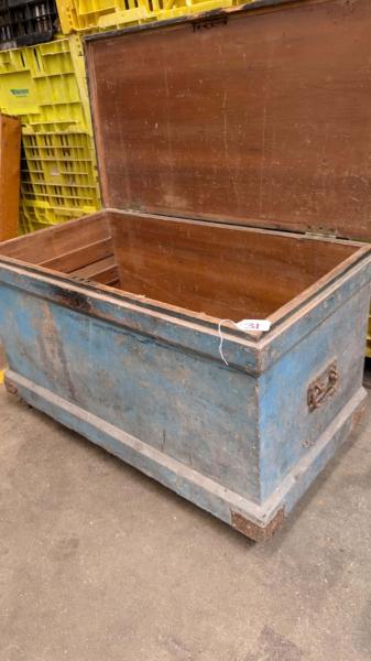 Carpenters Tool Chest on Wheels