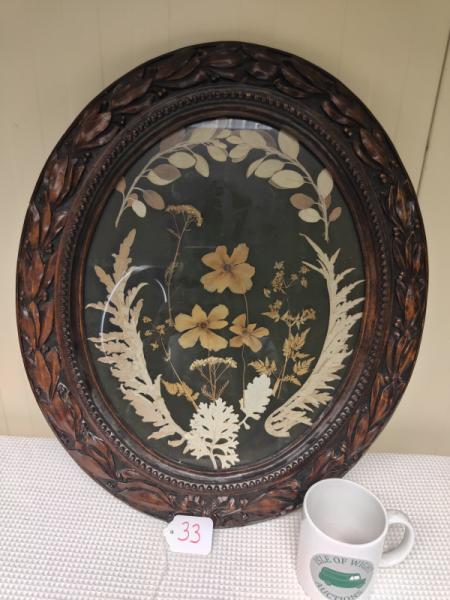 Oval Picture