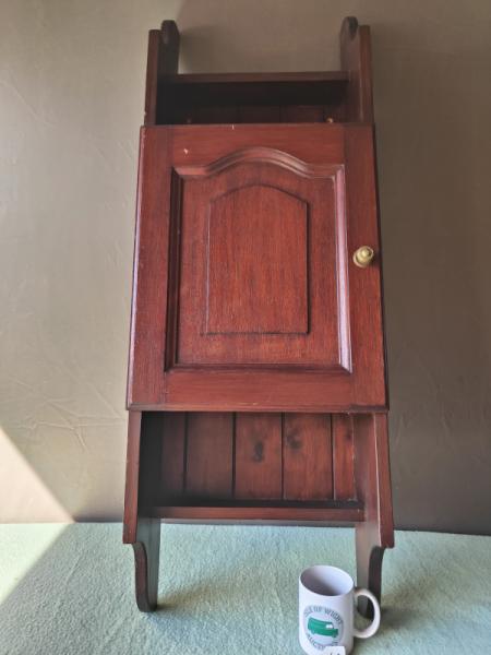 Wall Cabinet