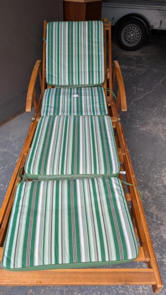 Steamer Lounger